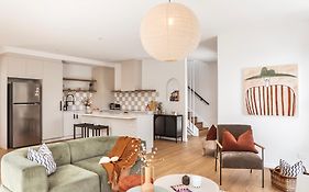 Architect Home With View In Central Hobart